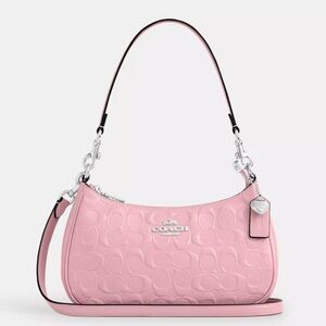 NWT Coach CDA98 Teri Shoulder Bag In Signature Leather With Heart Charm Pink
